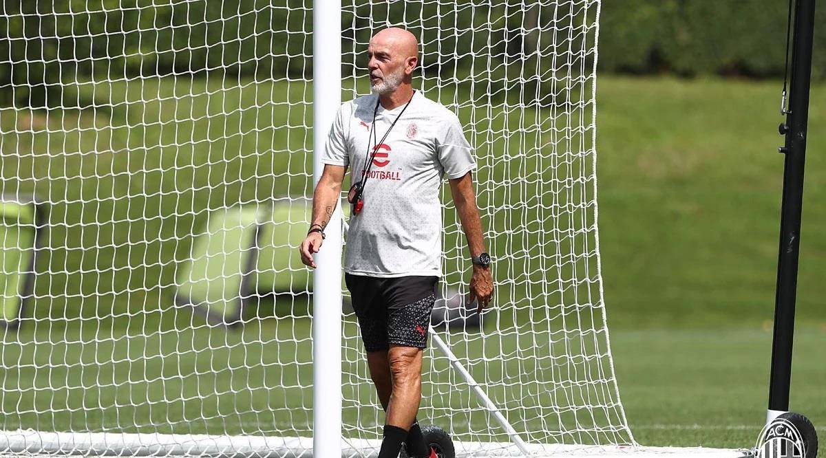 频频制造威 频频制造威