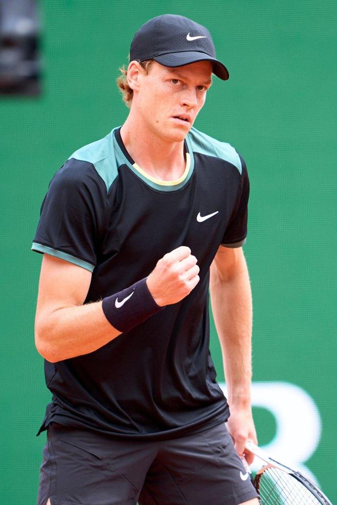 者的服装中 者的服装中