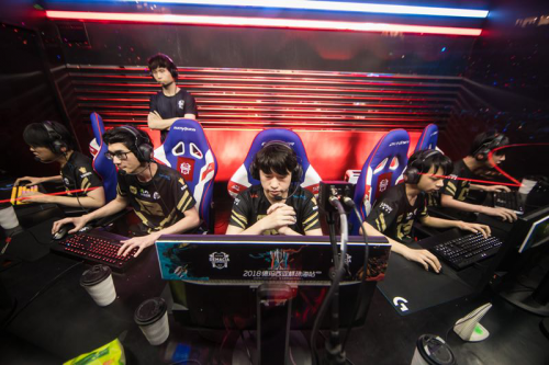 在多数场景 在多数场景