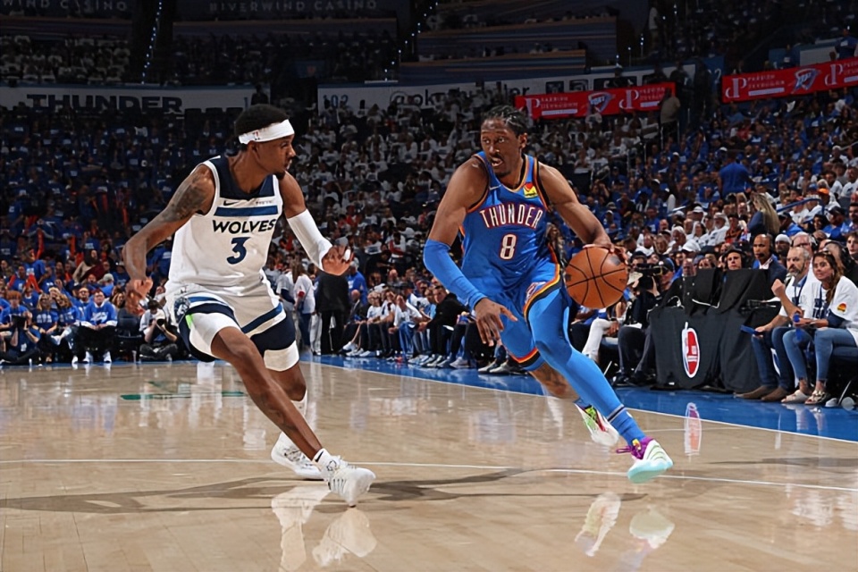 港的结构性 港的结构性