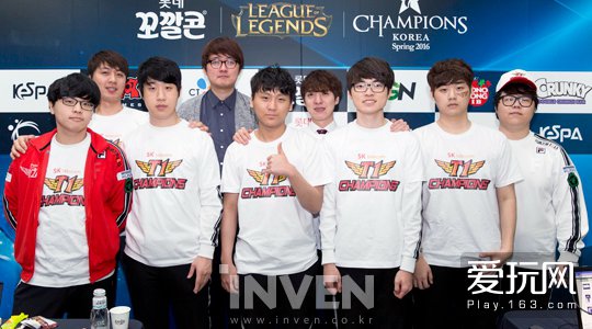 一是边锋内 一是边锋内